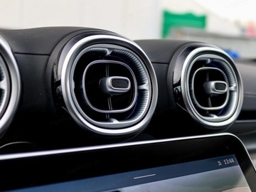 Mercedes Klasa C W206 Limuzyna 2.0 300d 265KM 2025 C Klasa 300 d 4-Matic AMG 2.0 (265KM) 2025, zdjęcie 11