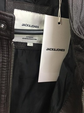 Jack&Jones, темно-коричневая куртка с воротником стойкой, размер S.