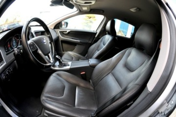 Volvo XC60 I SUV Facelifting 2.0 D4 DRIVE-E 181KM 2014 Volvo XC 60 2,0 181KM D4 Lift Led Automat Navi, zdjęcie 6