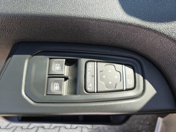 Renault Trafic III Combi 2.0 dCi  150KM 2024 Renault Trafic automat, salon pl, f-vat 23 % cena, zdjęcie 15