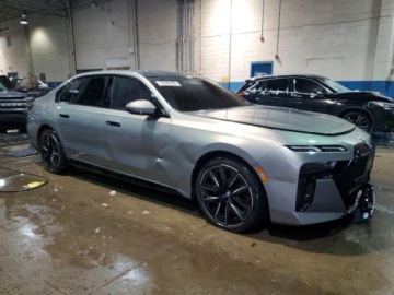 BMW Seria 7 G70 2023 BMW Seria 7 760XI 2023 4.4 Benzyna 536KM, zdjęcie 4