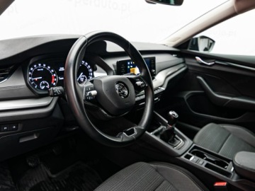 Skoda Octavia IV Kombi 2.0 TDI 115KM 2020 SKODA Octavia 2.0 TDI Ambition Combi 115KM 2020, zdjęcie 7