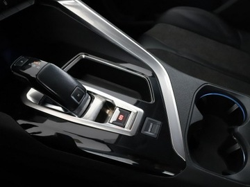 Peugeot 3008 II Crossover 1.6 BlueHDi 120KM 2017 Peugeot 3008 Navi Czujniki parkowania Klimatyzacja, zdjęcie 30
