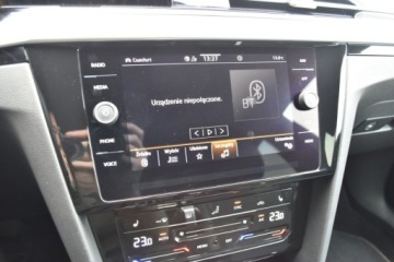 Volkswagen Arteon Fastback Facelifting 2.0 TSI 190KM 2022 Volkswagen Arteon R-Line 190 KM TSI DSGDCCLEDAmbientePakietZimowy VAT 23, zdjęcie 22