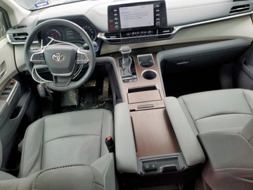 Toyota Sienna III 2021 Toyota Sienna XLE 2021 2.5l 2.5 Hybryda 245KM, zdjęcie 8