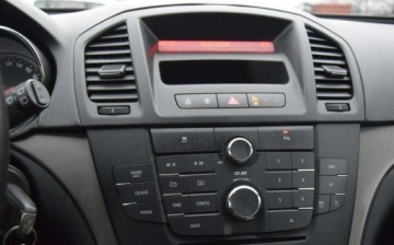 Opel Insignia I Sedan 1.6 Twinport ECOTEC 115KM 2010 Opel Insignia 1.6 BGas Klima 2 KPL Opon Stan bardzo dobry 1.6 115KM, zdjęcie 20