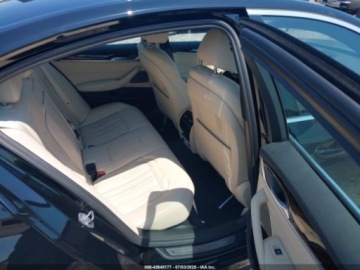 BMW Seria 5 G30-G31 2020 BMW Seria 5 530i xDrive 2020 2.0l 2.0 Benzyna 248KM, zdjęcie 12