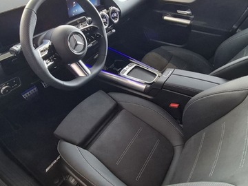 Mercedes GLA II Off-roader Facelifting 1.3 200 163KM 2025 MERCEDES-BENZ GLA 200 AMG Line Suv 1.3 (163KM) 2025, zdjęcie 4