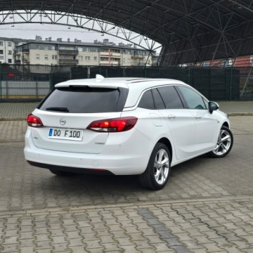 Opel Astra J GTC 1.4 Turbo ECOTEC 140KM 2016 Opel Astra K 1.4 Turbo Cosmo, zdjęcie 14
