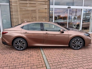 Toyota Camry IX 2025 Od ręki - Executive 2.5 Hybrid Dynamic Force 231KM | Kamera 360!, zdjęcie 2