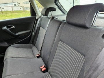 Volkswagen Polo V Hatchback 5d 1.2 TSI 105KM 2011 Volkswagen Polo Rata490zł 105KM 6 biegów Zadbany, zdjęcie 12