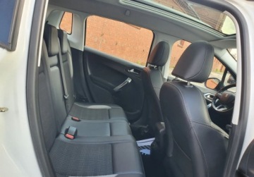 Peugeot 2008 I 2014 Peugeot 2008 Panorama Allure Serwis GetHelp 1.2 Benzyna 110KM, zdjęcie 12