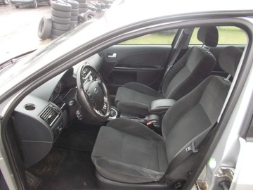 Ford Mondeo III Hatchback 2.0 16V 145KM 2002 FORD MONDEO - NISKI PRZEBIEG - WARTO !!!, zdjęcie 12