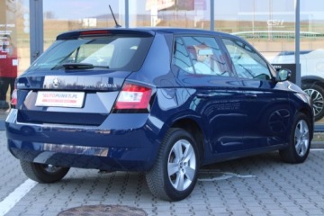 Skoda Fabia III Hatchback 1.0 MPI 75KM 2017 Skoda Fabia Ambition, zdjęcie 4