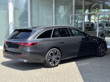 Mercedes Klasa E W214 All-Terrain 2.0 220d 197KM 2025 E Klasa 220 d 4-Matic Avantgarde Estate 2.0 (197KM) 2025, zdjęcie 2