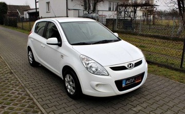 Hyundai i20 I Hatchback 5d 1.2 DOHC 78KM 2010 Hyundai i20 1.2 i Klimatyzacja 1 rok gwarancji w cenie pojazdu 1.2 78KM, zdjęcie 2
