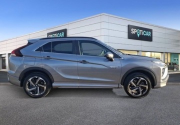 Mitsubishi Eclipse Cross 2021 Mitsubishi Eclipse Cross 2.4 PHEV Instyle Plus 2.4 Benzyna 98KM, zdjęcie 3