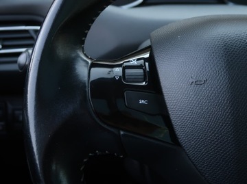 Peugeot 308 II SW 1.2 PureTech 110KM 2016 Peugeot 308 1.2 PureTech, Klima, Klimatronic, zdjęcie 17