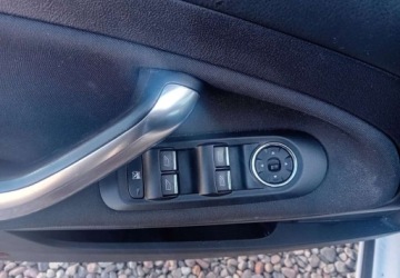 Ford Mondeo IV Kombi 2.0 Duratorq TDCi DPF 140KM 2014 Ford Mondeo SW Ford Mondeo SW 2.0 Diesel 140KM, zdjęcie 12