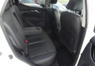 Nissan Qashqai II Crossover 1.2 DIG-T 115KM 2017 Nissan Qashqai 1.2TCE 115KM Automat Ledy Navi Kamera Oplacony 1.2, zdjęcie 19
