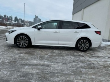 Toyota Corolla XII 2022 Toyota Corolla 1.8 Hybrid Active Niski przebieg LED FV23 BEZWYPADKOWY, zdjęcie 12