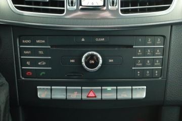 Mercedes Klasa E W212 Kombi Facelifting 220 CDI 170KM 2016 Mercedes E E 220 BlueTEC, 167 KM, Skóra, Navi, zdjęcie 13