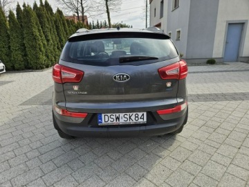 Kia Sportage III SUV 2.0 DOHC 163KM 2011 Kia Sportage 2.0 163 km automat, klima, parktronik, zdjęcie 16