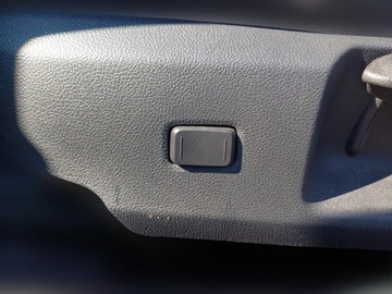 Toyota Corolla XII TS Kombi Facelifting 1.8 Hybrid 140KM 2024 Toyota Corolla 1.8 Hybrid GR Sport Dynamic Seria E, zdjęcie 23