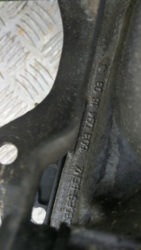 КОРПУС ВОЗДУШНОГО ФИЛЬТРА MERCEDES W124 300D 3.0D