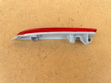 ОТРАЖАТЕЛЬ ЗАДНЕГО БАМПЕРА MAZDA