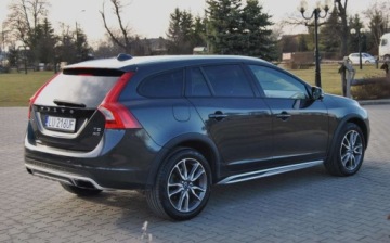 Volvo 2015 Volvo V60 Cross Country GWARANCJA, 2.5 Benzyna, 4x4, Automat, Bogate wypos, zdjęcie 2