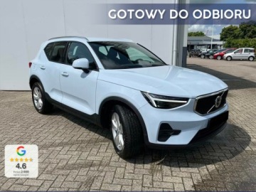 Volvo XC40 Crossover Facelifting 2.0 B3 163KM 2025 VOLVO XC40 B3 Core Suv 2.0 (163KM) 2025