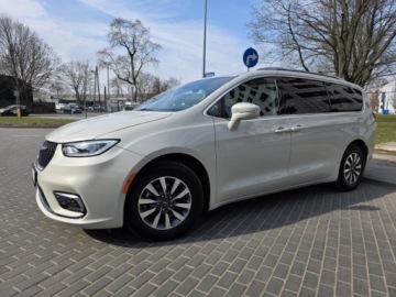 Chrysler Pacifica II 3.6 V6 291KM 2021 chrysler pacifica TOURING L V6 3.6l benzyna 291KM Dokumentacja pochodzenia, zdjęcie 2