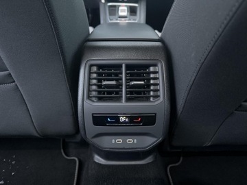 Seat Leon IV Hatchback 1.0 eTSI 110KM 2021 Seat Leon 1.0eTSI 110KM DSG Style Salon PL Gwaranc, zdjęcie 32