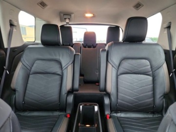 Nissan Pathfinder III 2022 Nissan Pathfinder Platinum 2022 3.5 Benzyna 284KM, zdjęcie 11