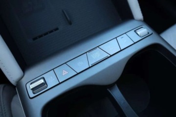 BYD 2026 BYD Atto 2 DM-i Kamera cofania Inteligentny tempomat 40km zasiegu EV Du, zdjęcie 14