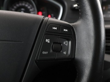 Volvo V40 II Hatchback Facelifting 2.0 D2 120KM 2017 Volvo V40 2.0D Klimatyzacja Tempomat Elektryka, zdjęcie 26