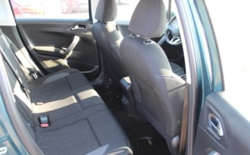 Peugeot 2008 I SUV Facelifting 1.2 PureTech 82KM 2019 Peugeot 2008 1.2B 83KM klimatronik zarejestrowany zadbany 1.2 Benzyna 83KM, zdjęcie 19