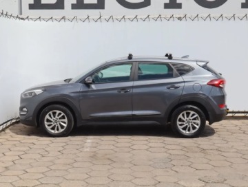 Hyundai Tucson III SUV 1.7 CRDi 141KM 2016 Hyundai Tucson 1.7 CRDi, Salon Polska, zdjęcie 2