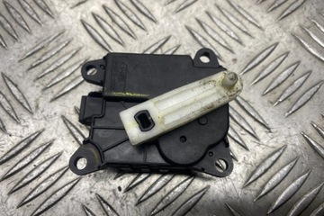 MOTOREK KRYT KOLEKTORU NISSAN NP300 NAVARA PICK-UP (D23) 277304JG3B