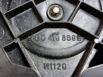 VOLANT ZÁSLEPKA VW T4 TRANSPORTER 7D0419669E