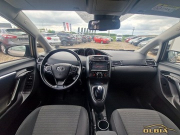 Toyota Verso Minivan Facelifting 1.6 D-4D 112KM 2017 Toyota Verso Kamera Cofania, Tempomat, 1.6 Diesel 112KM, zdjęcie 6