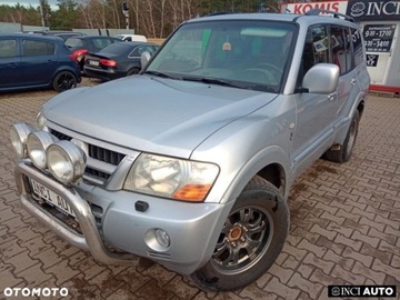 Mitsubishi Pajero III 2005 Mitsubishi Pajero Mitsubishi Pajero 3.2 DI-D Edition 20 3.2 Diesel 160KM, zdjęcie 2
