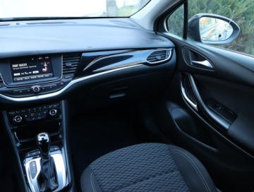 Opel Astra K Sports Tourer 1.4 Turbo 150KM 2016 Opel Astra 1.4 T, Automat, Klima, Klimatronic, zdjęcie 7
