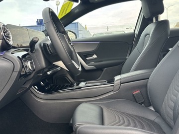 Mercedes Klasa A W177/V177 Hatchback Facelifting 1.3 200 163KM 2024 Mercedes-Benz A 200 Gwarancja/ Oświetlenie Ambient, zdjęcie 18