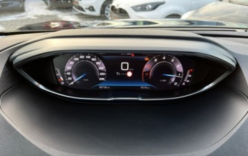 Peugeot 5008 II Crossover Facelifting 1.2 PureTech 130KM 2021 Peugeot 5008 7 Osobowy/ Kamera 360/Salon Pl/FV 23%, zdjęcie 13