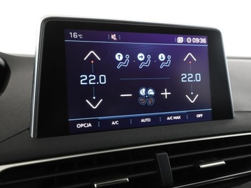 Peugeot 3008 II Crossover 1.5 BlueHDI 130KM 2018 Peugeot 3008 automat navi virtual cocpit, zdjęcie 24