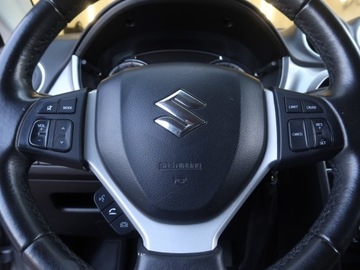 Suzuki Vitara III SUV Facelifting 1.4 BoosterJet 140KM 2019 Suzuki Vitara 1.4 BoosterJet, Salon Polska, zdjęcie 19