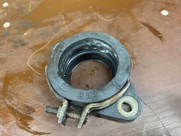 ВСАСЫВАЮЩАЯ ТРУБА ДЛЯ СНЕГОХОДА YAMAHA INVITER 300