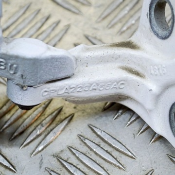 JAGUAR F-PACE 2017 PRAVÁ STRANA PANT HORNÍ DVEŘE ZADNÍCH